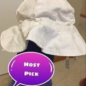 White girls size12-24 months hat with chin strap